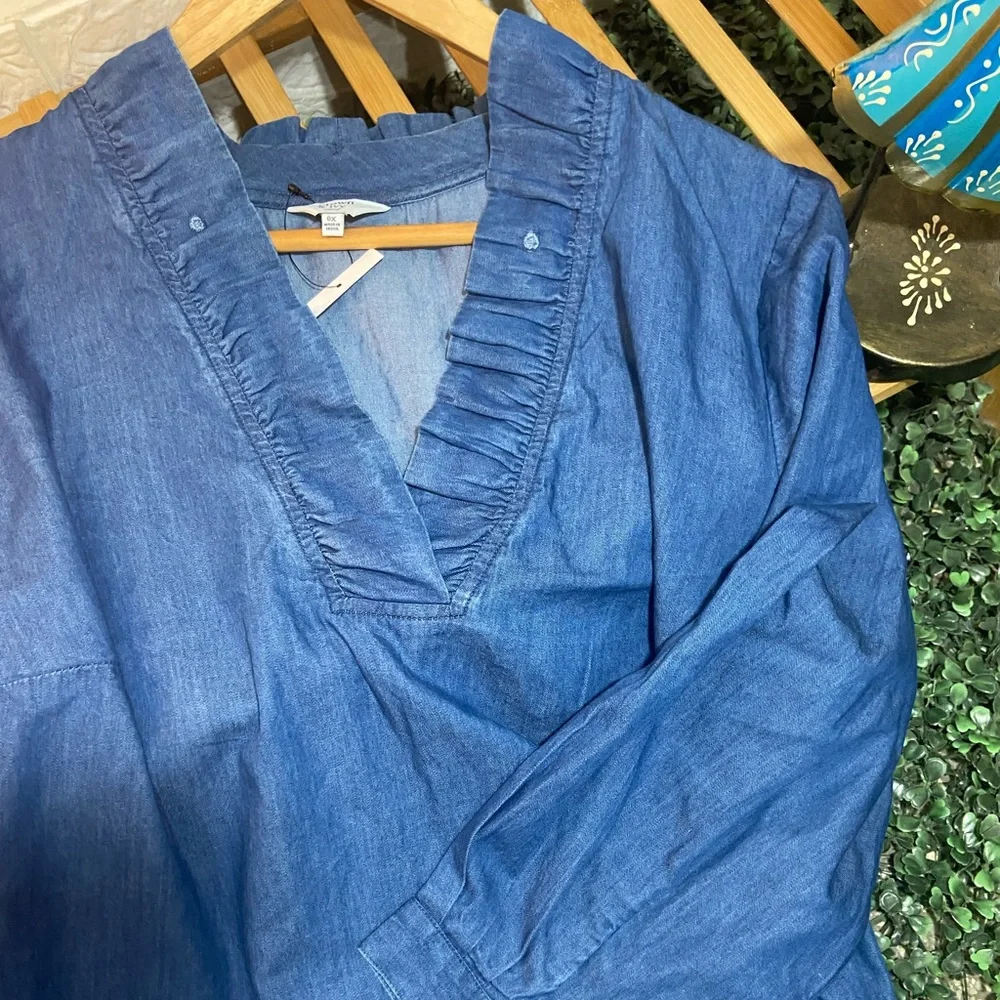 Crown & Ivy Denim Tops. Size- L - Picture 4 of 11